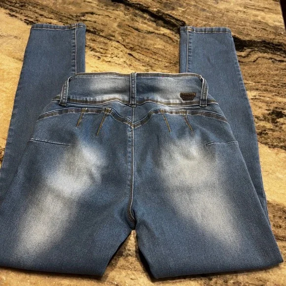 Bamboo Jeans Womens Size 5 Skinny High Rise Triple Button Blue Denim Stretch - Picture 3 of 8